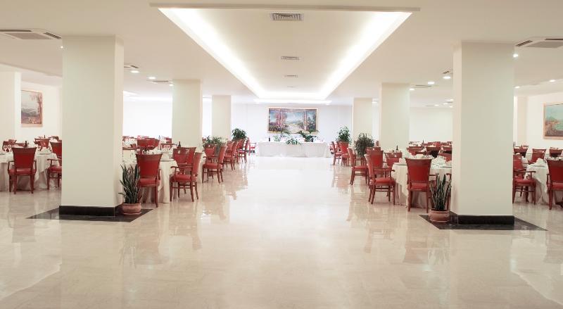 Minerva Resort Hotel Паестум Екстериор снимка